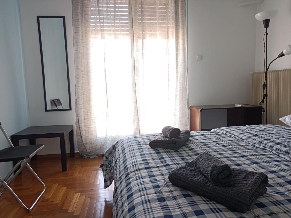 Rooms In The Apartment Афины Экстерьер фото
