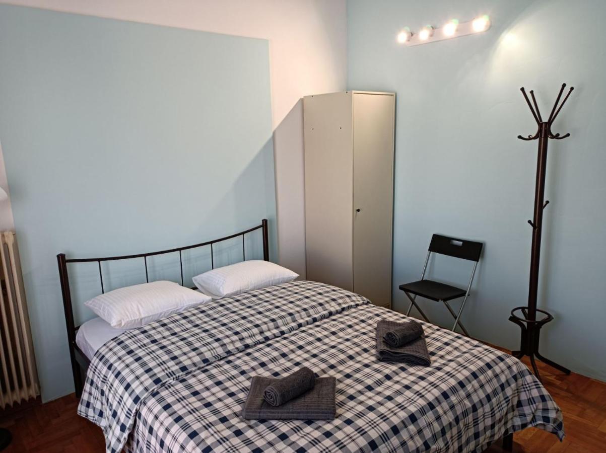 Rooms In The Apartment Афины Экстерьер фото
