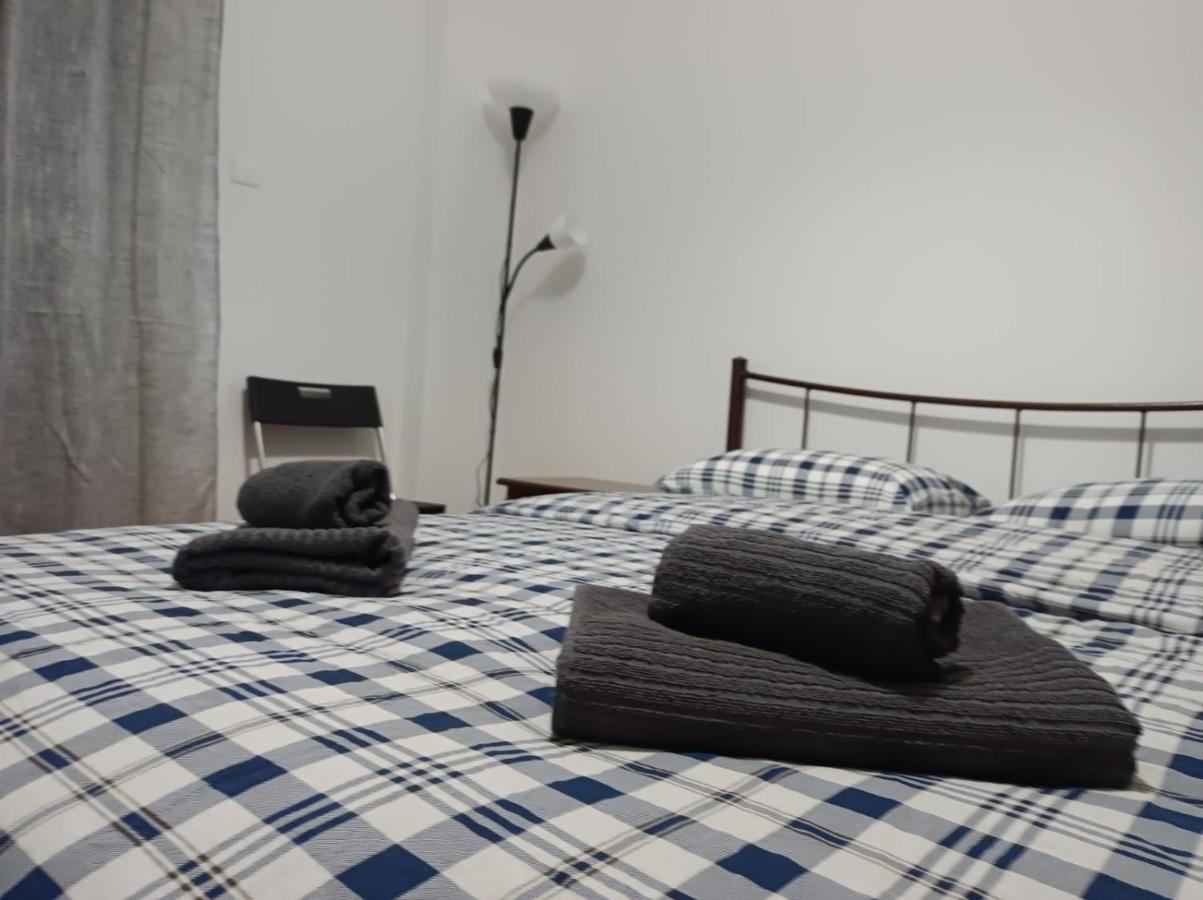 Rooms In The Apartment Афины Экстерьер фото